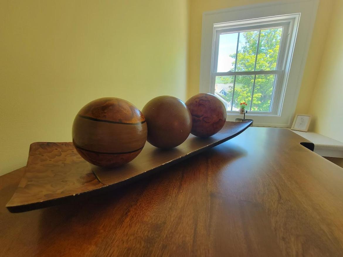 The Hidden Inn South Kortright Bagian luar foto