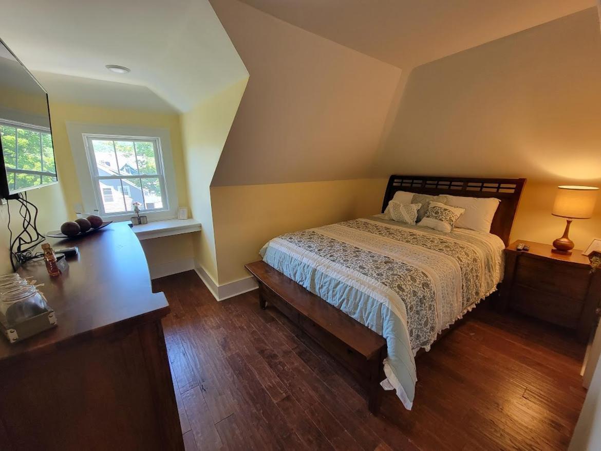 The Hidden Inn South Kortright Bagian luar foto