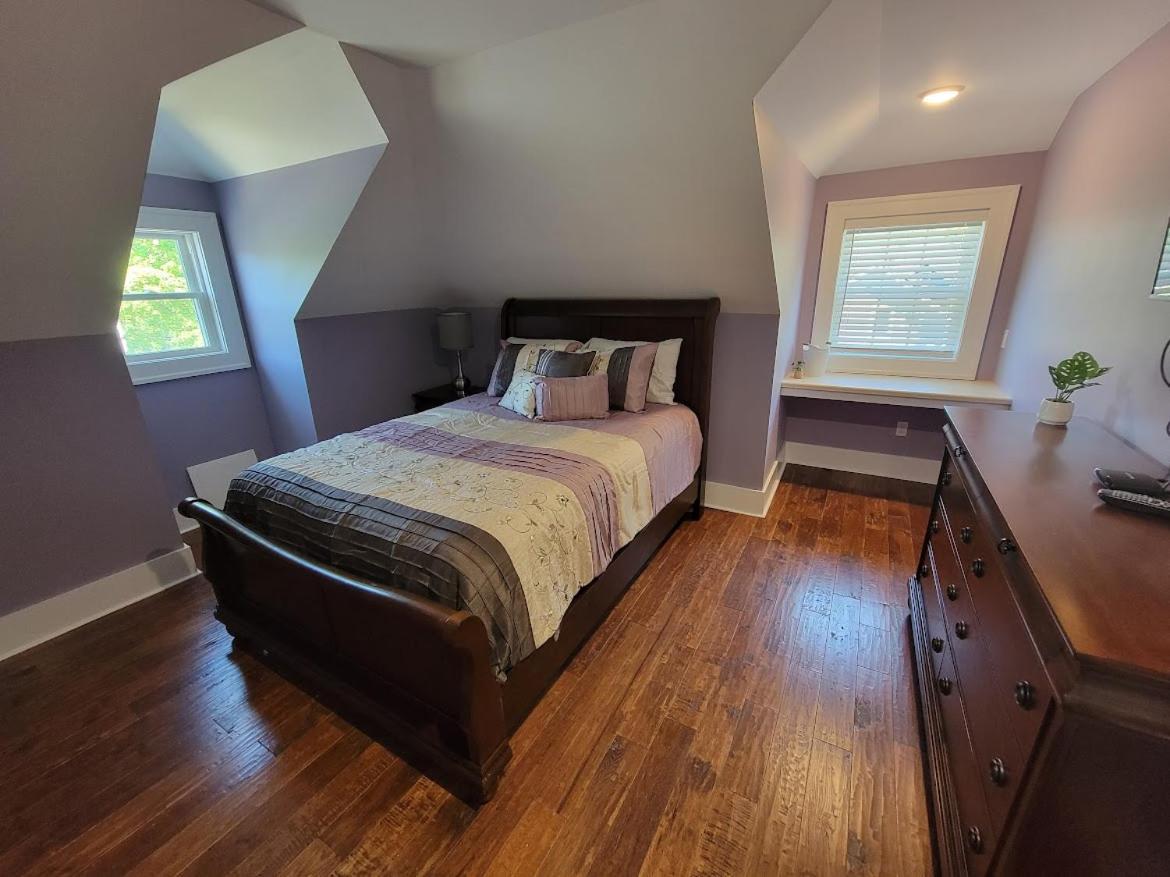 The Hidden Inn South Kortright Bagian luar foto